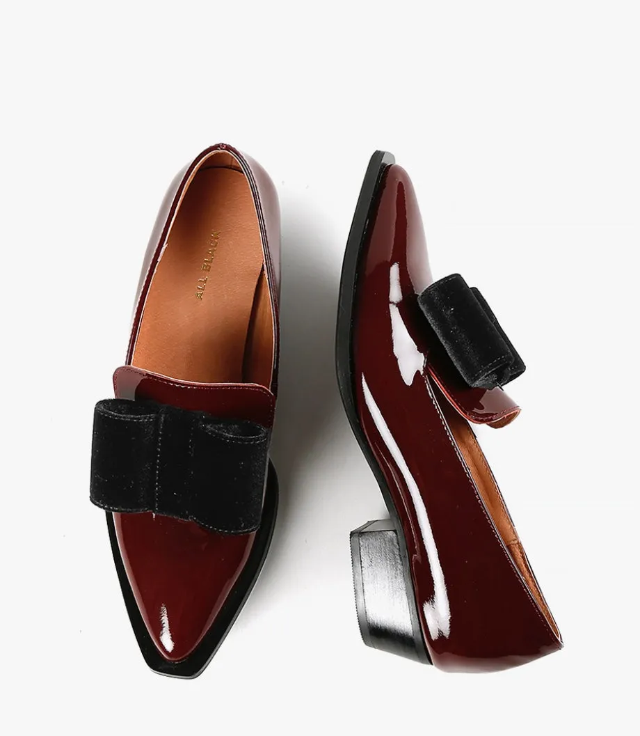 All Black Pat and Bow Loafer G130