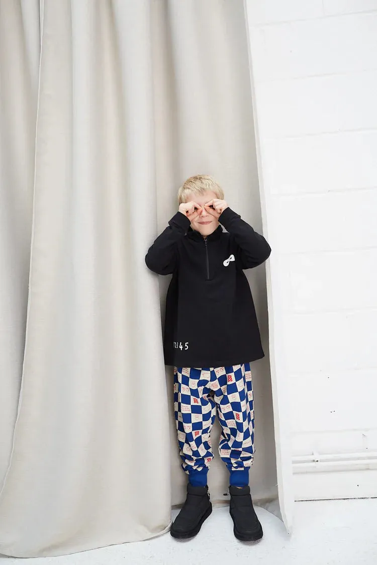 BEAU LOVES BLACK HALF ZIP UP SWEATER