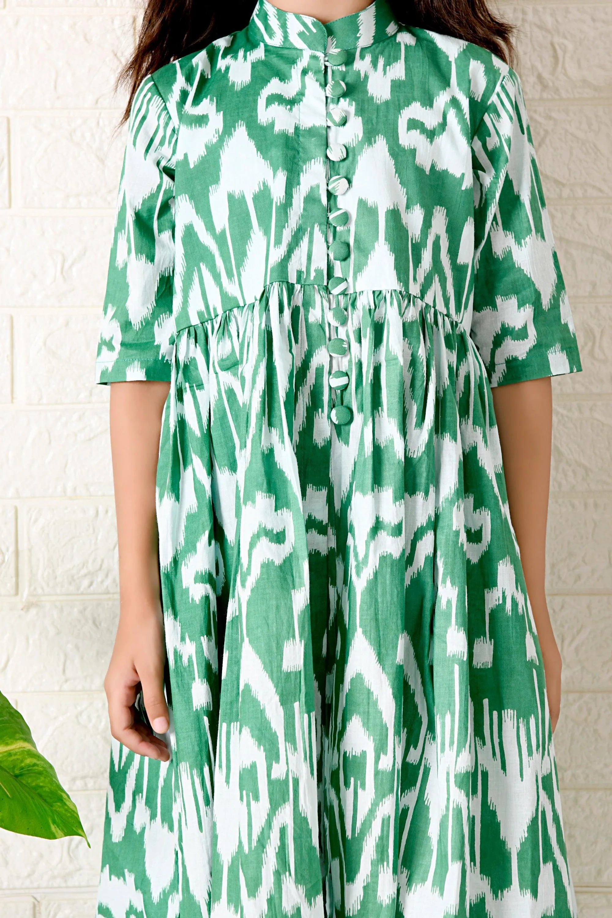 Kale Ikat Set